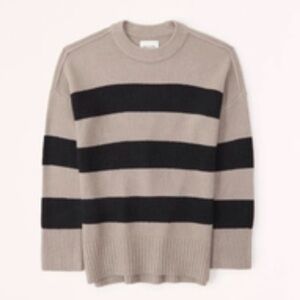 Abercrombie & Fitch Oversized Fluffy Striped Crew Sweater